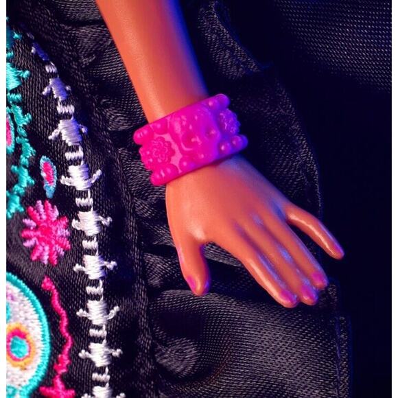🔥Barbie Dia De Los Muertos 2024 Barbie Doll - Day of the Dead Mattel BNWT🔥 - Picture 8 of 9